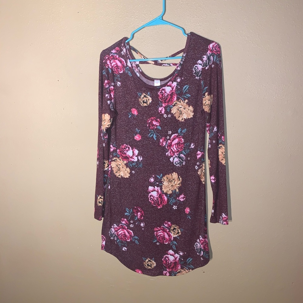 No boundaries long sheer long sleeve shirt size L